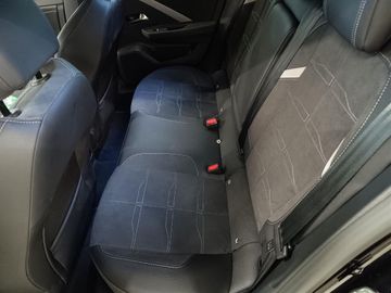 Bild 9 Opel Astra L GS AT 48V MHEV Alcantara