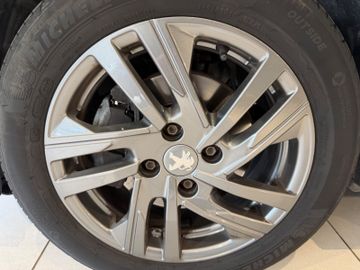 Bild 15 Peugeot 208 Active Pack LED Sitzheizung Metallic WKR