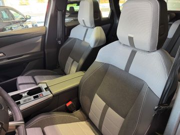 Bild 11 Opel Grandland (X) Grandland Hybrid 107 kW GS eDCT AHK Panoramadach