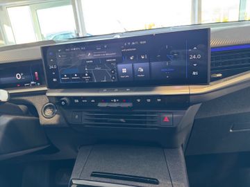 Bild 13 Opel Grandland (X) Grandland Hybrid 107 kW GS eDCT AHK Panoramadach