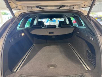 Bild 8 Opel Insignia B Sports Tourer Innovation AHK LED HUD